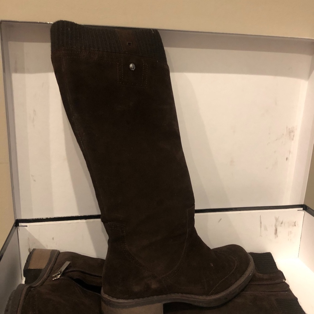 Aquatalia brown suede waterproof boot